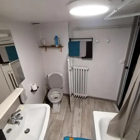 Vendégház L'appart' Abri Vélos - Bikes Shelter