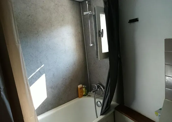 L'appart' Abri Vélos - Bikes Shelter Pensión